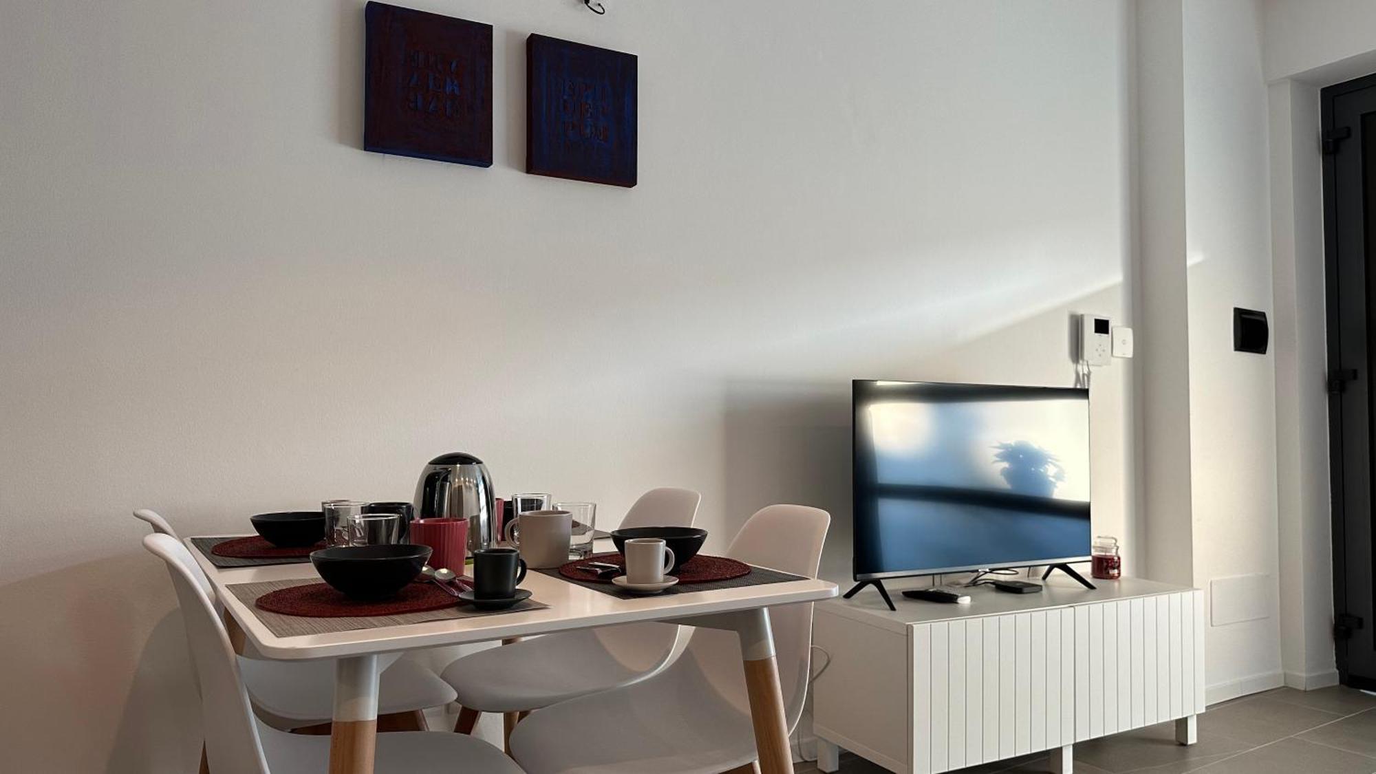 Caseospitali - Casa Navigli Watt, Vicino Al Naviglio, Originale E Luminoso Bilocale Per 4 Con Tutti I Comfort Milaan Buitenkant foto